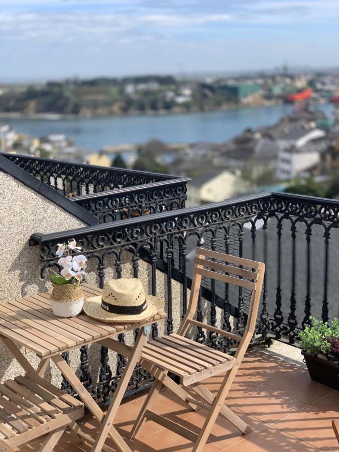 Moderno Piso Con La Mejor Terraza De Ribadeo Y Vistas Maravillosas 外观 照片